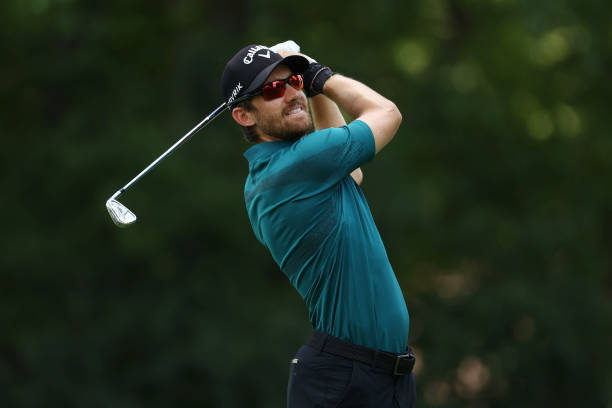 包含北京举行高尔夫比赛，火箭表现惊险的词条