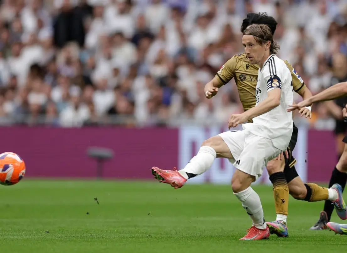 皇马遭遇惨败,齐达内三年赛季收官 皇马遭遇惨败,齐达内三年赛季收官