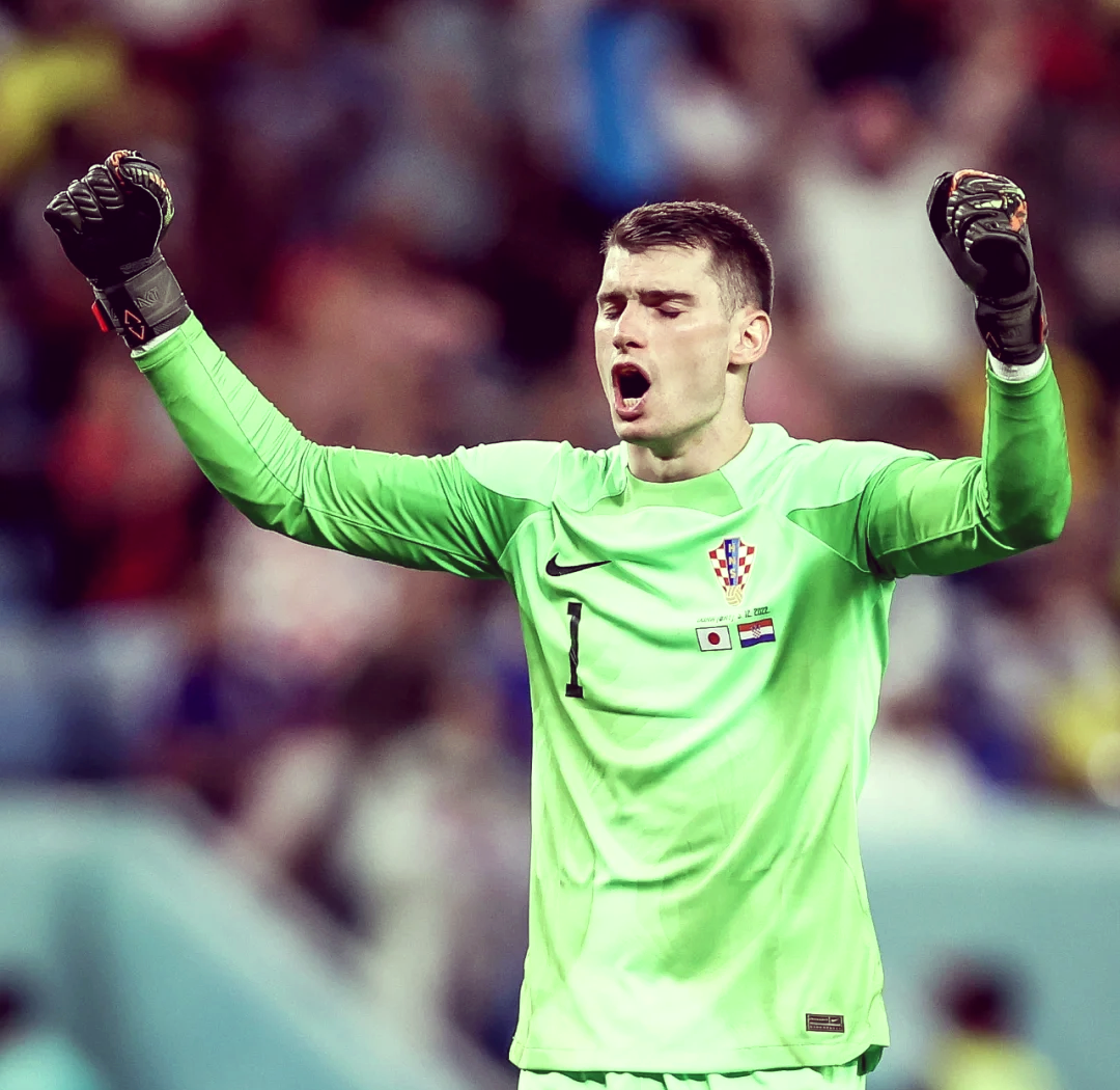 比利时大胜克罗地亚，挺进四强