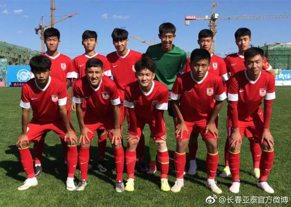 关于恒大客场战平权健，保持不败，积分领先的信息