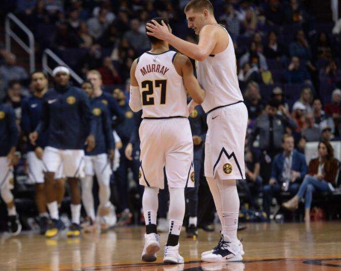 黑森林雄鹿踢进胜利，实力碾压对手