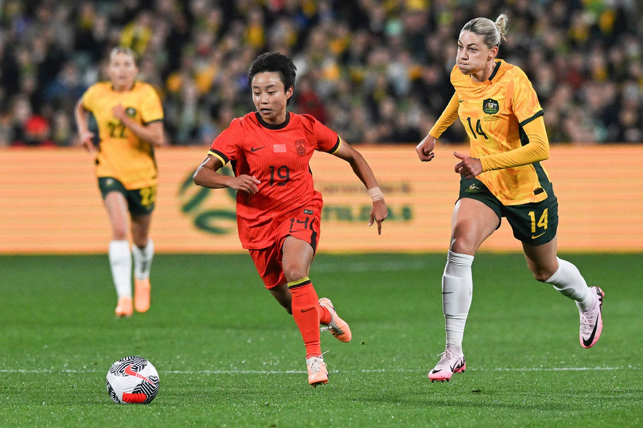 激烈对决:女足赛事吸引全球目光的简单介绍 激烈对决:女足赛事吸引全球目光的简单介绍