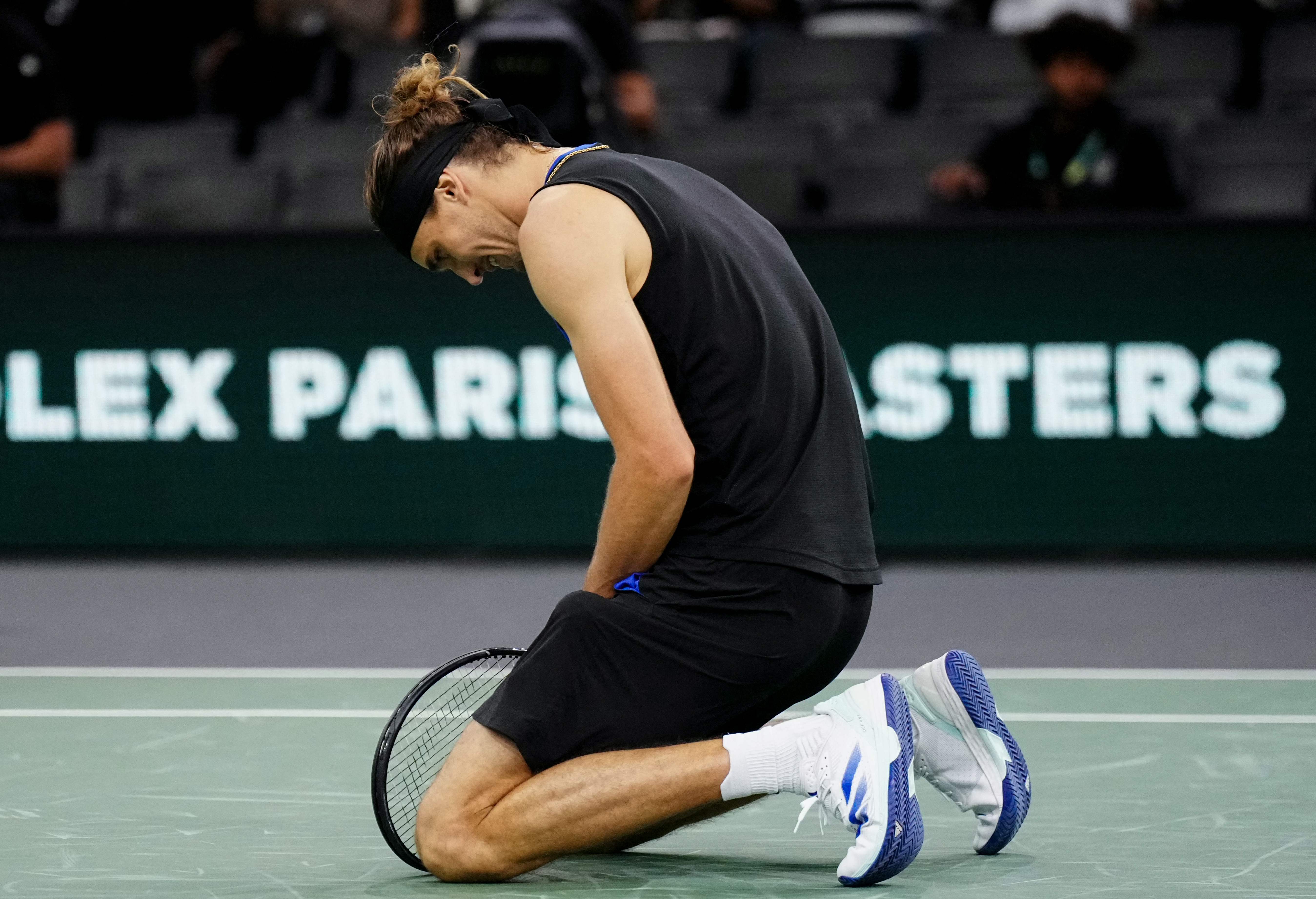 包含意大利网球队逆转法国网球队,兹维列夫制霸全场的词条 包含意大利网球队逆转法国网球队,兹维列夫制霸全场的词条